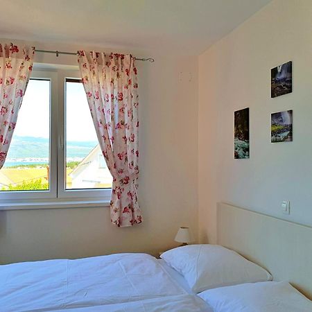 Apartments For Families With Children Silo, Krk - 18685 Екстериор снимка