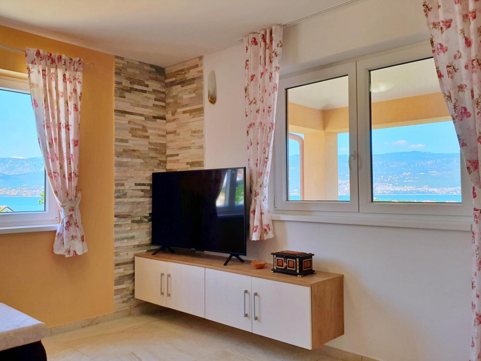 Apartments For Families With Children Silo, Krk - 18685 Екстериор снимка