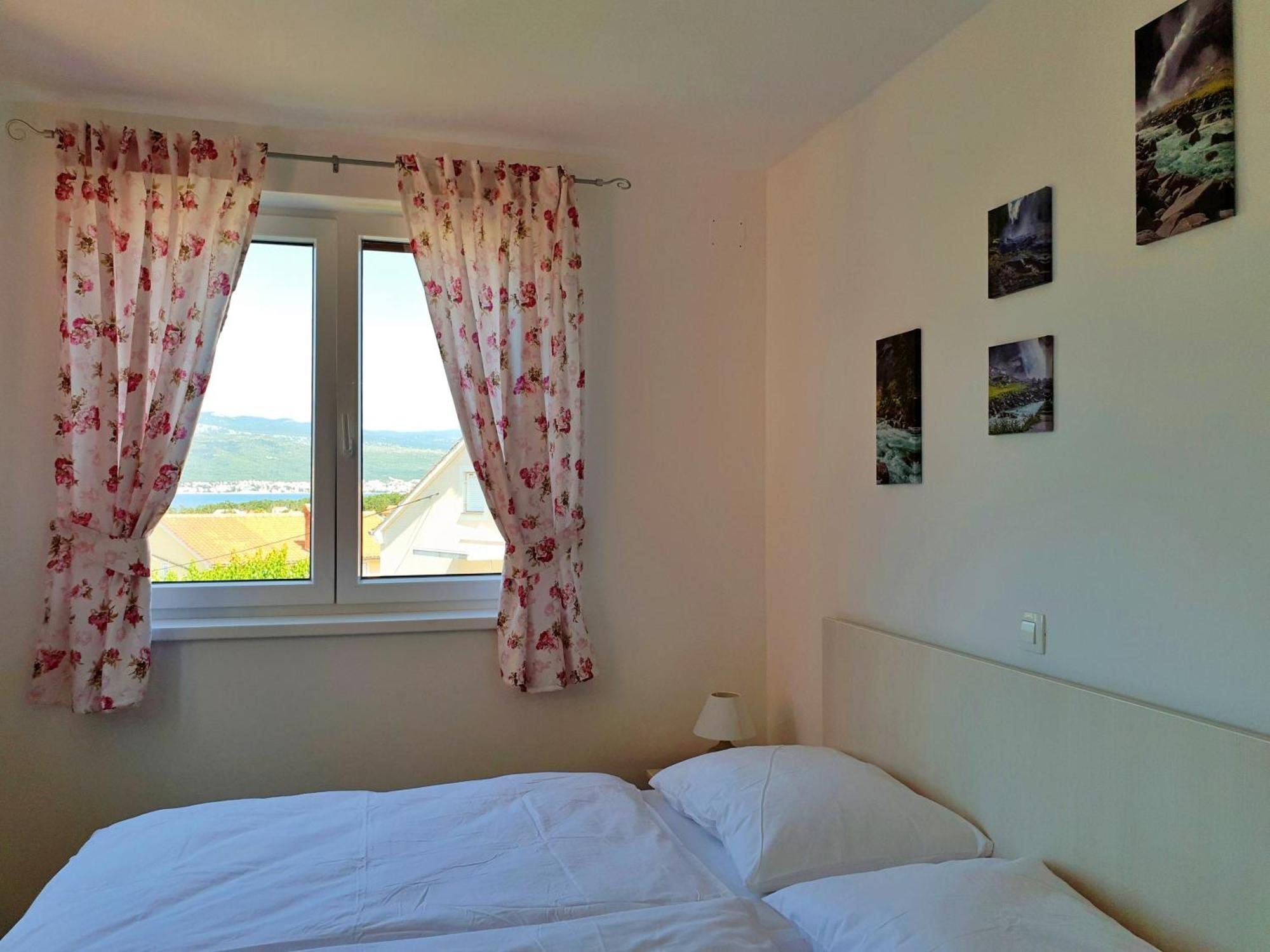 Apartments For Families With Children Silo, Krk - 18685 Екстериор снимка