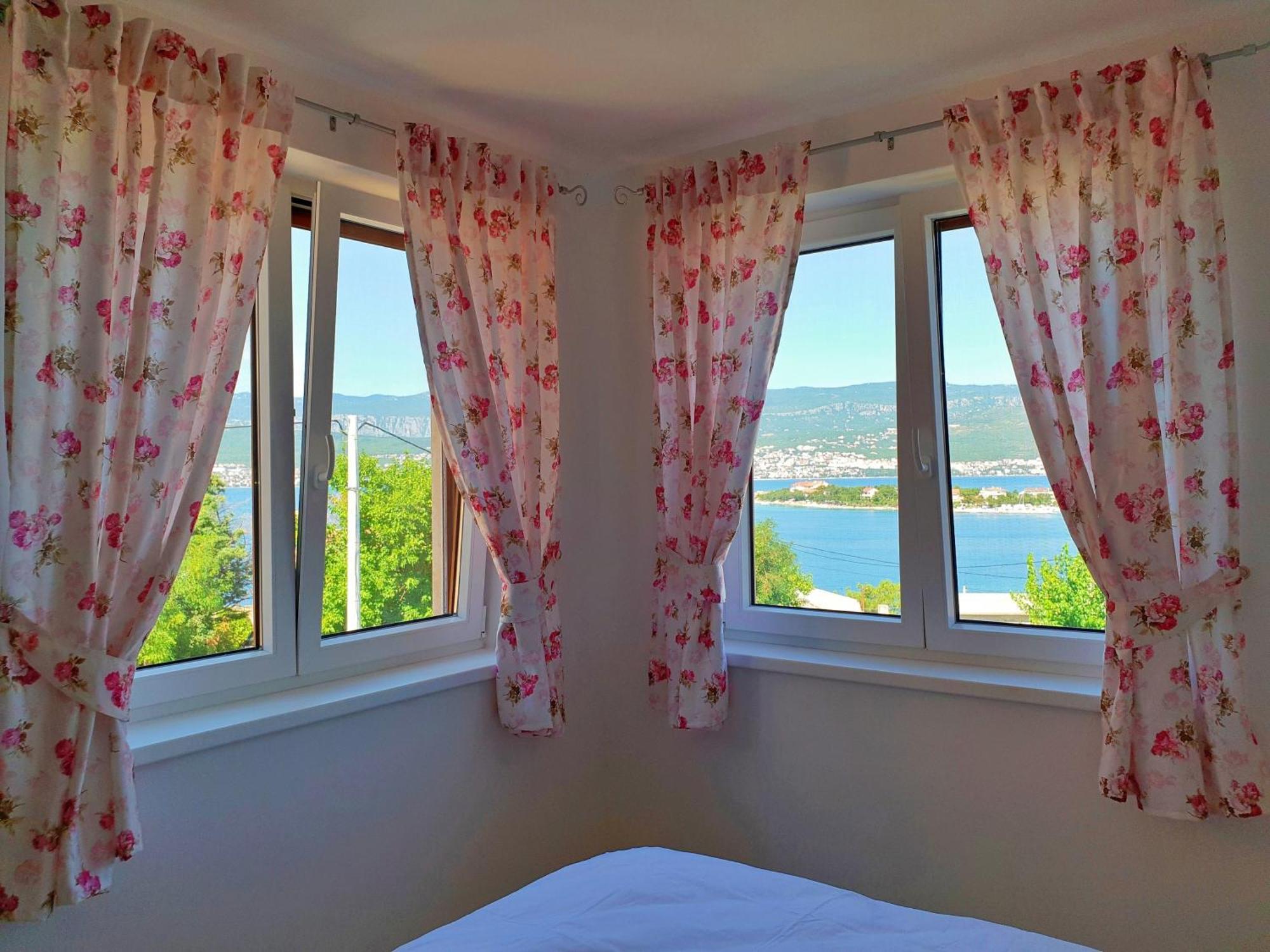 Apartments For Families With Children Silo, Krk - 18685 Стая снимка